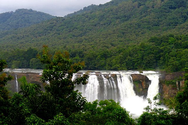 Athirappalli_Waterfalls_Thrissur_Kerala