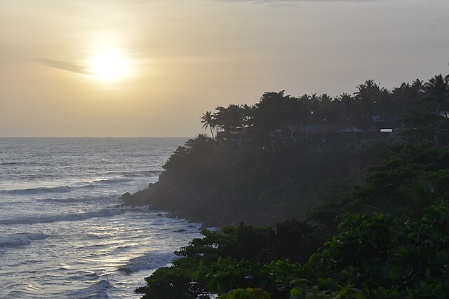 Sunset_at_Varkala_Beach