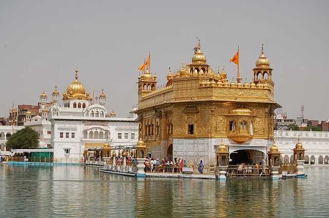 AMRITSAR_GOLDEN_TEMPEL_2