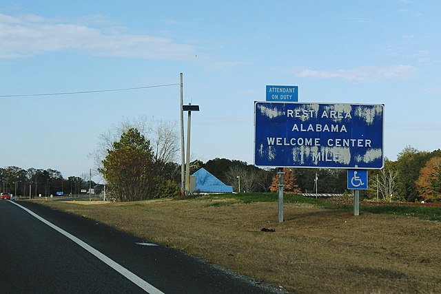Alabama_Welcome_Center_Sign