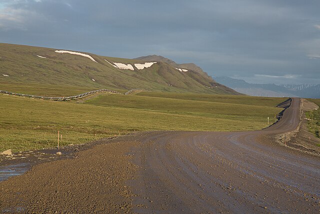 Dalton_Highway_with_Trans