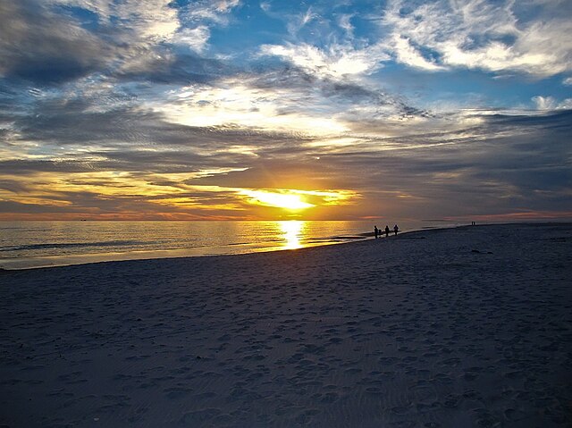 Dauphin_Island_beach_sunset