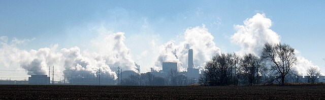 Decatur_IL_industrial_skyline