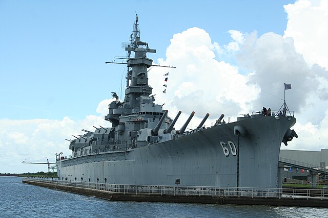 USS_Alabama_Battleship_Memorial_Park_Mobile_Alabama