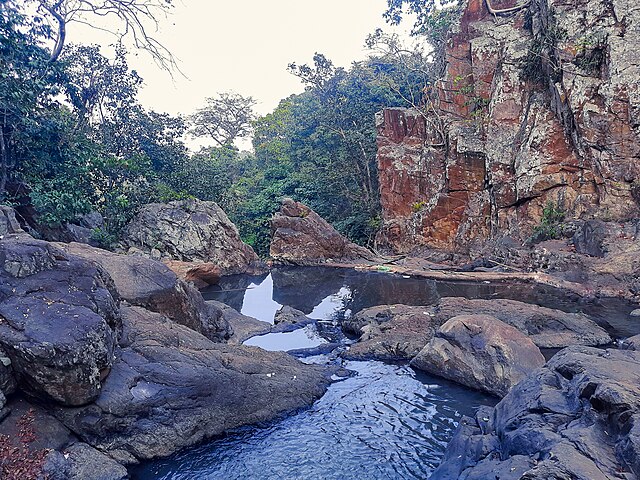Sitakund_waterfall_view