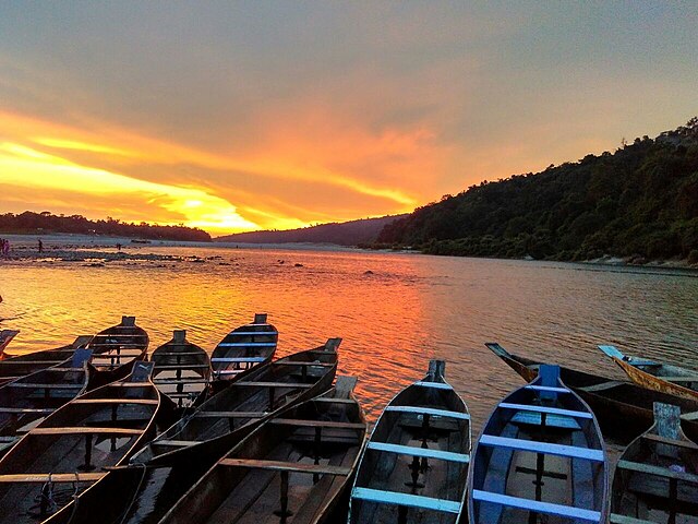 Sunset_at_Dawki_Lake_Meghalaya