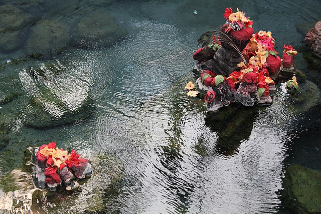 Taptapaani_Hot_Springs