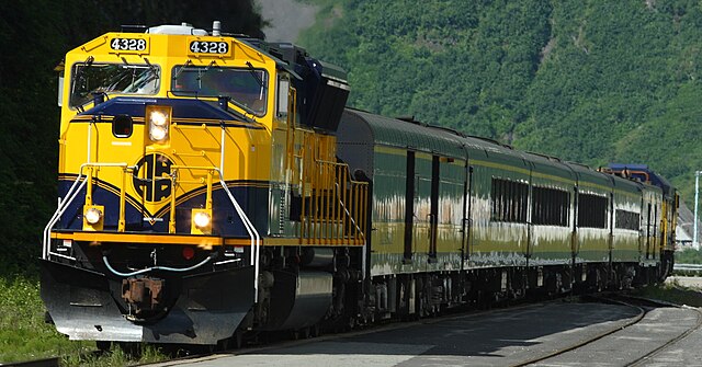 The_Alaska_Railroad_bringing_a_load_of_tourists_into_Whittier_Alaska