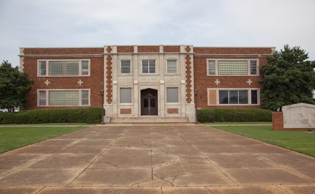 The_Howell_Graves_building_Muscle_Shoals_Alabama