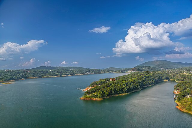 Umiam_Lake