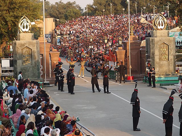 Wagah_border_ceremony