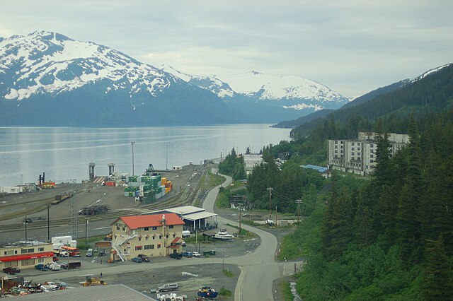 Whittier_Alaska_northeasterly_view_from_Begich_Towers