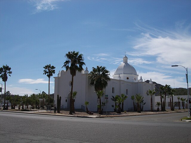 Ajo_eglise