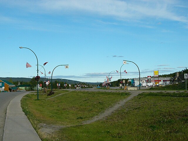 Alaska_Highway_Through_Watson_Lake