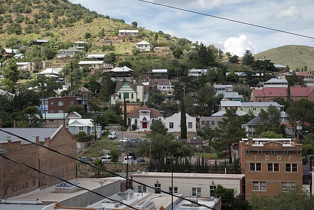 Bisbee_town