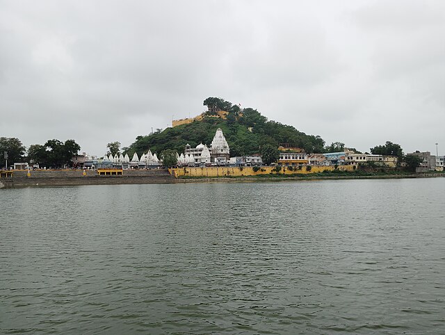 Gaib_Sagar_Lake_Dungarpur_8