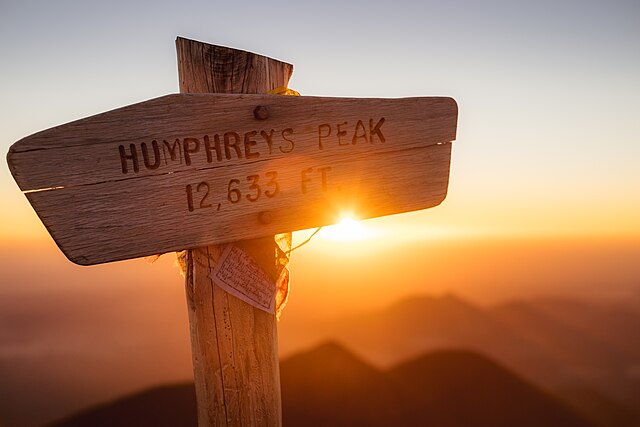 humphreys peak