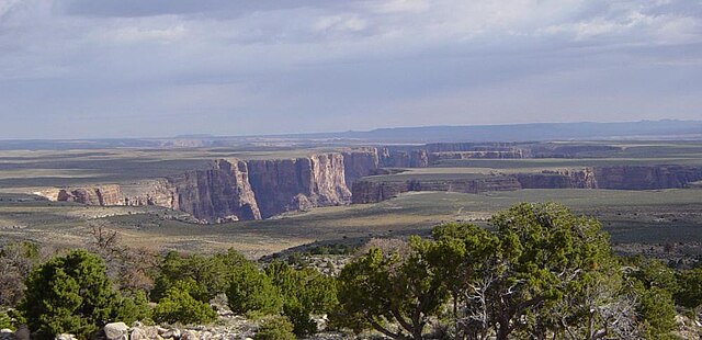 Little_Colorado_River_canyon