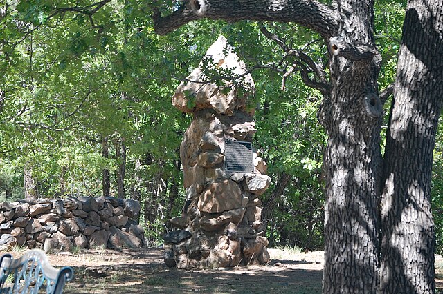 Lowell_Observatory_Obelisk_Monument