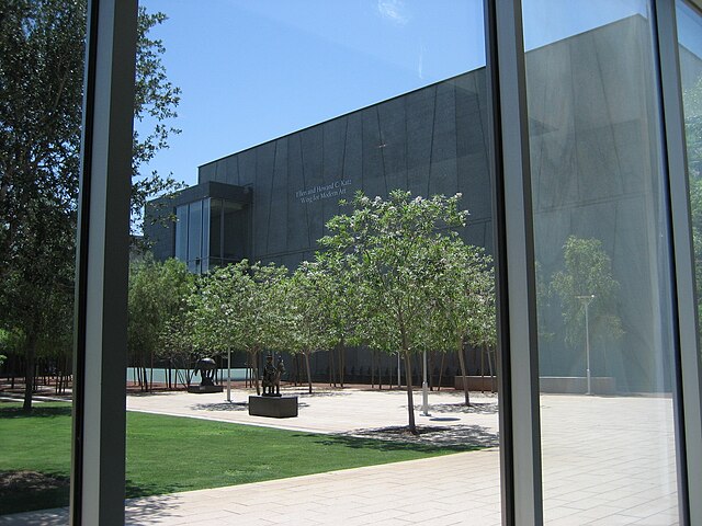 Phoenix_Art_Museum_South_Wing