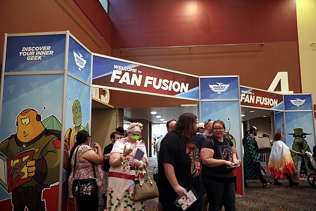 Phoenix_Fan_Fusion_attendees