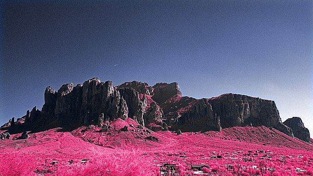 superstition mountains