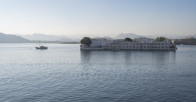 Taj_Lake_Palace_Udaipur_from_City_Palace