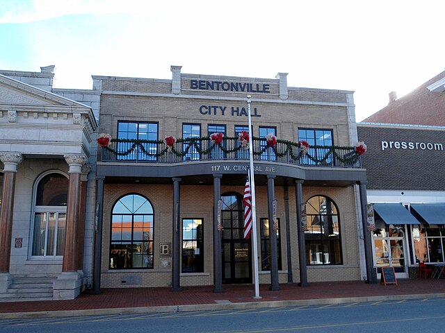 Bentonville_City_Hall