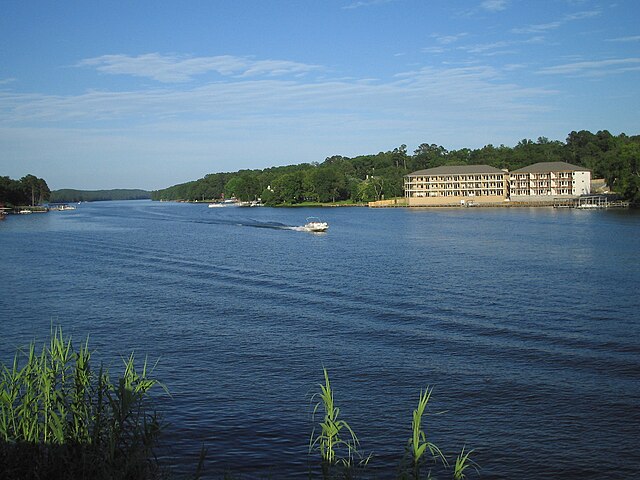 Lake_Hamilton_AR