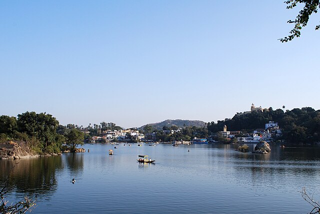 Nakki_Lake_Mount_Abu_Rajasthan