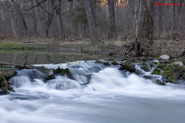 Rapids_In_The_Current_River