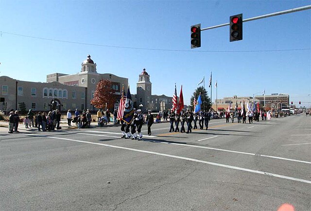 Veterans_Day_parade_Ponca_City_Oklahoma