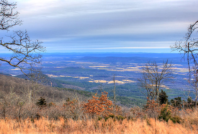 arkansas-mount-magazine-state-park-the-ozark-valley
